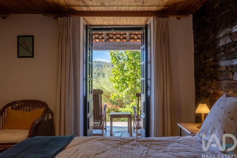 Quinta T5 para Venda em Côja e Barril de Alva Foto 17