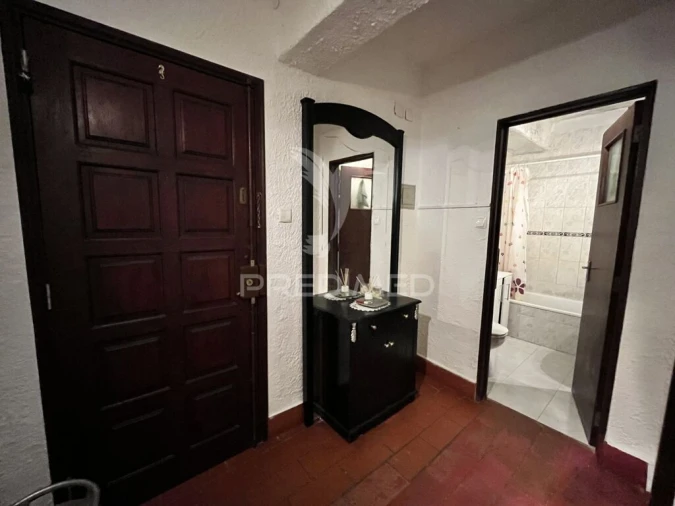 Apartamento T1 para Venda em Olhão Foto 5