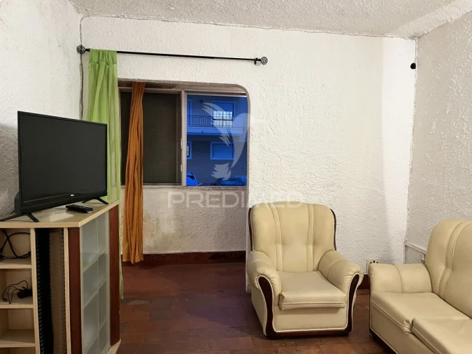 Apartamento T1 para Venda em Olhão Foto 4