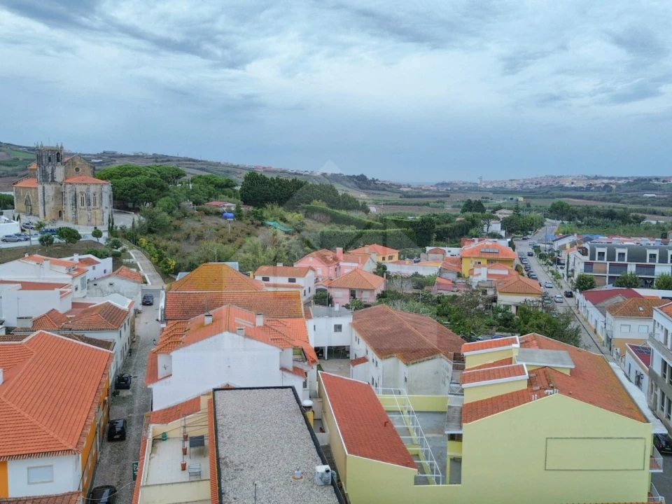 Apartamento T2 para Venda em Lourinhã e Atalaia Foto 46