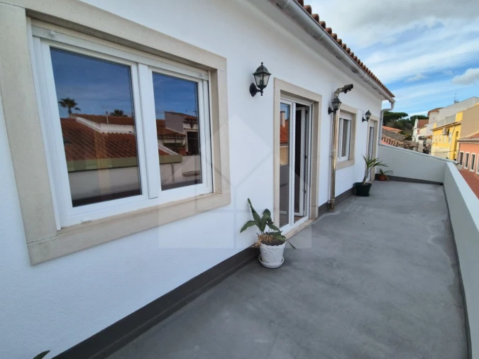 Apartamento T2 para Venda em Lourinhã e Atalaia Foto 2