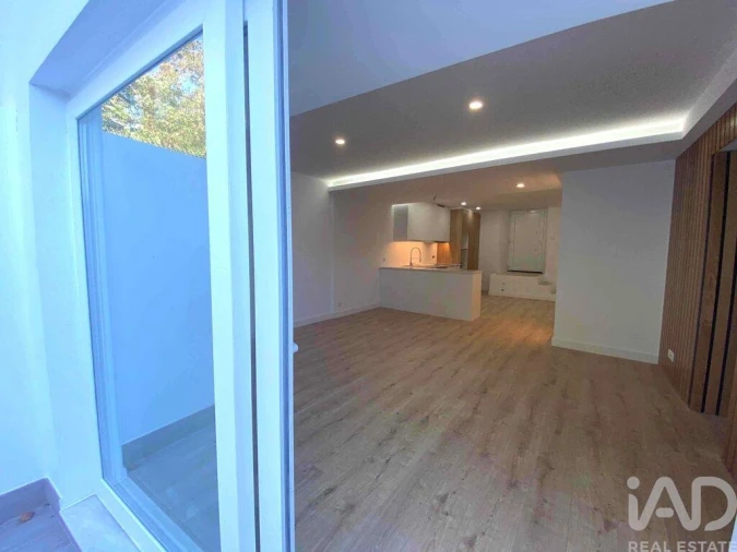 Apartamento T3 para Venda em Queluz e Belas Foto 16