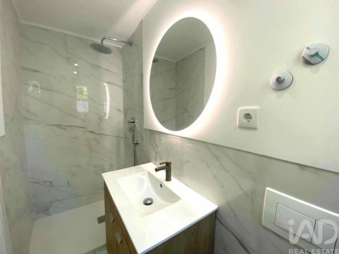 Apartamento T3 para Venda em Queluz e Belas Foto 19