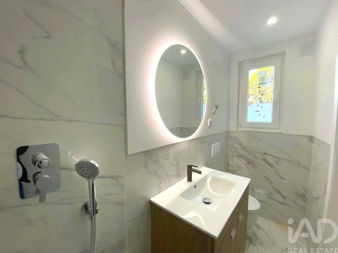 Apartamento T3 para Venda em Queluz e Belas Foto 17