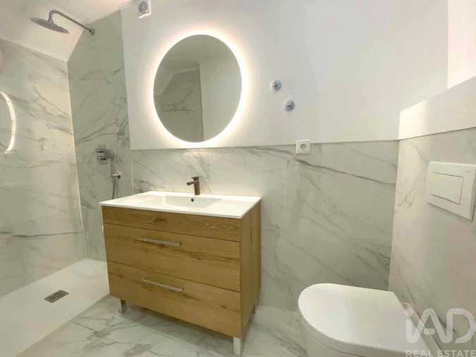 Apartamento T3 para Venda em Queluz e Belas Foto 26