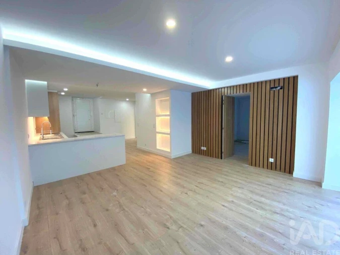 Apartamento T3 para Venda em Queluz e Belas Foto 11