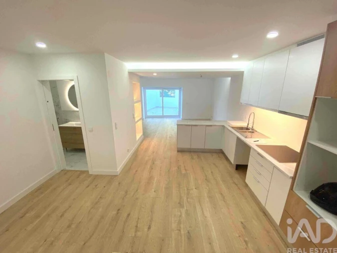 Apartamento T3 para Venda em Queluz e Belas Foto 15