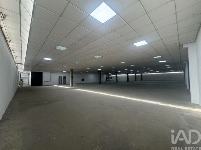 Armazém para Arrendamento em Camarate, Unhos e Apelação Foto 22