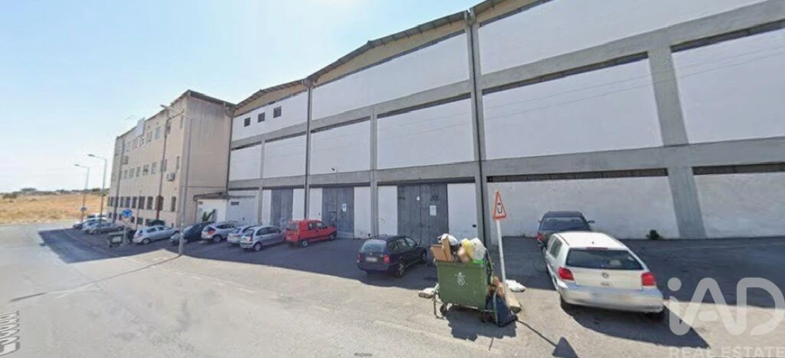 Armazém para Arrendamento em Camarate, Unhos e Apelação Foto 4