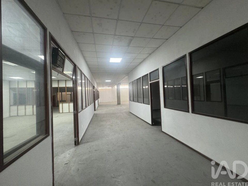 Armazém para Arrendamento em Camarate, Unhos e Apelação Foto 16