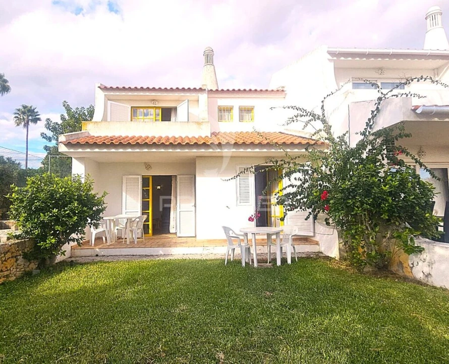 Moradia T2 para Venda em Guia Foto 1