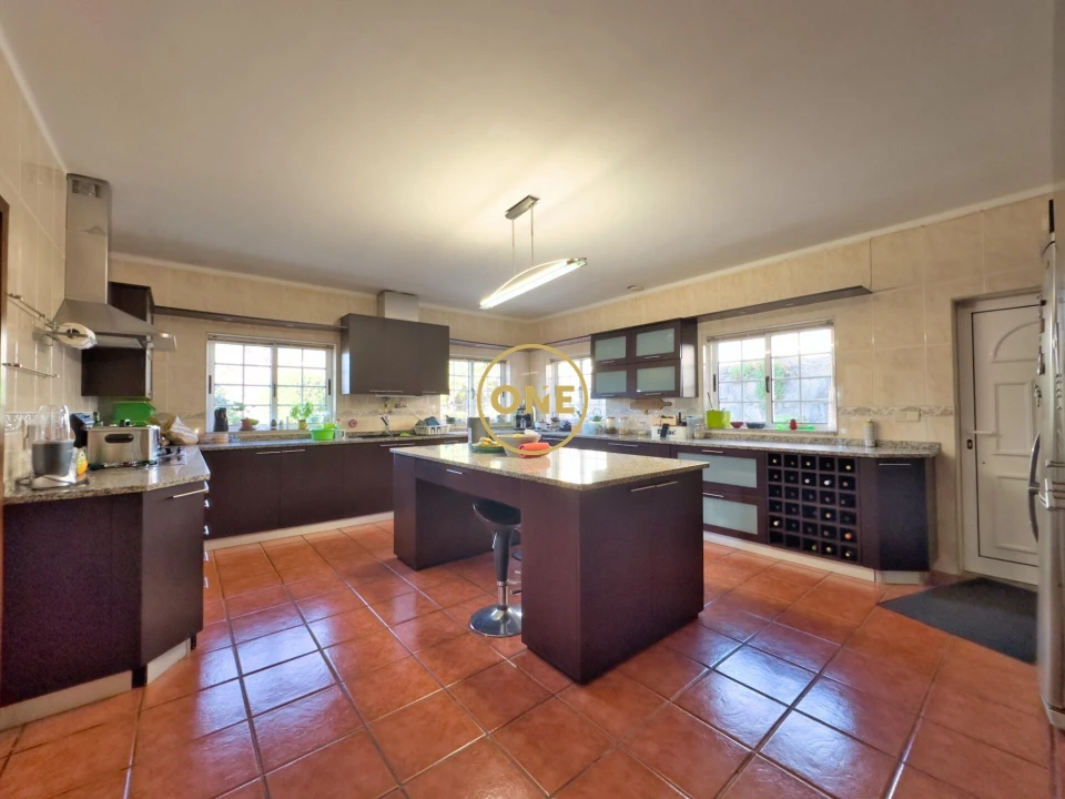 Moradia T4 para Venda em Valdreu Foto 12