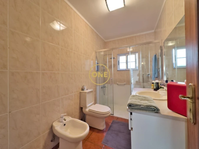 Moradia T4 para Venda em Valdreu Foto 22