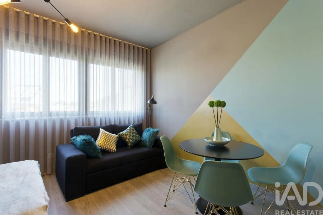 Apartamento para Venda em Cedofeita, Santo Ildefonso, Sé, Miragaia, São Nicolau e Vitória Foto 1