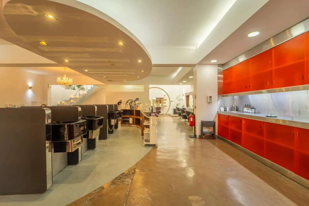 Negócio para Venda em Ponta Delgada (São Pedro) Foto 10