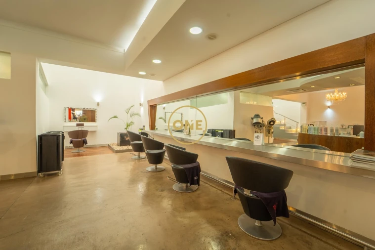 Negócio para Venda em Ponta Delgada (São Pedro) Foto 12