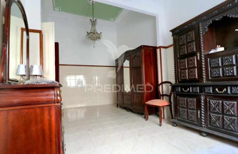 Moradia T3 para Venda em Olhão Foto 2