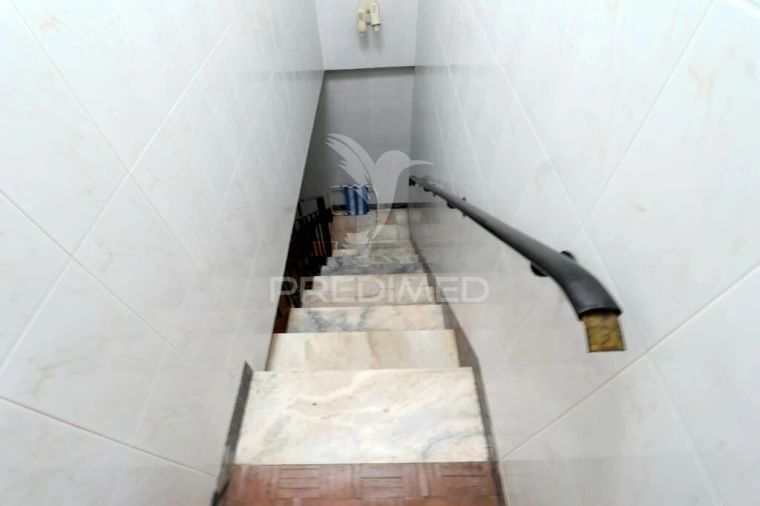 Moradia T3 para Venda em Olhão Foto 7