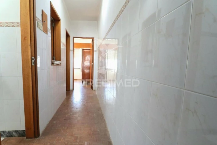 Moradia T3 para Venda em Olhão Foto 9