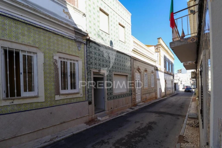 Moradia T3 para Venda em Olhão