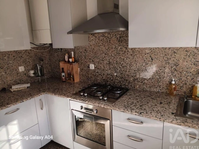 Moradia T5 para Arrendamento em São Domingos de Rana Foto 7