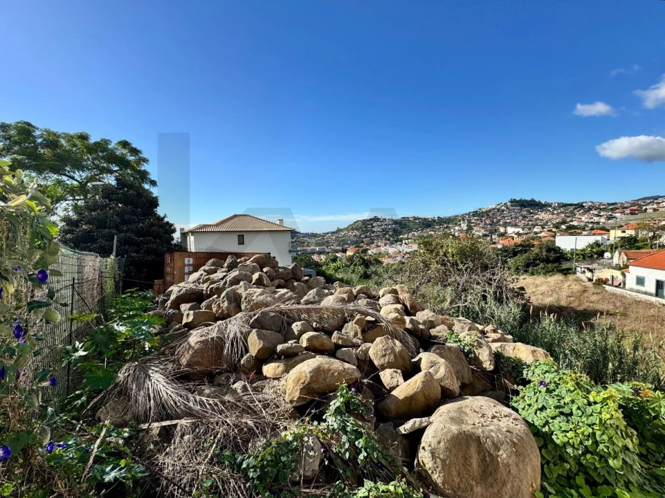 Moradia T3 para Venda em São Roque Foto 8