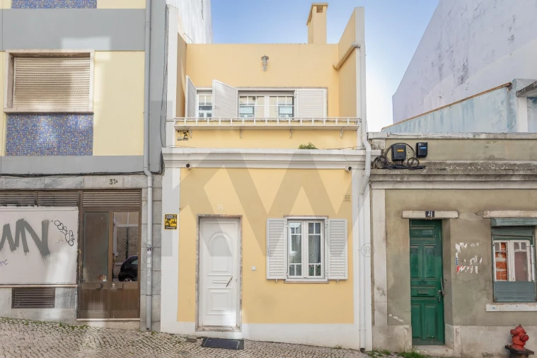 Moradia T2 para Venda em Penha de França Foto 45