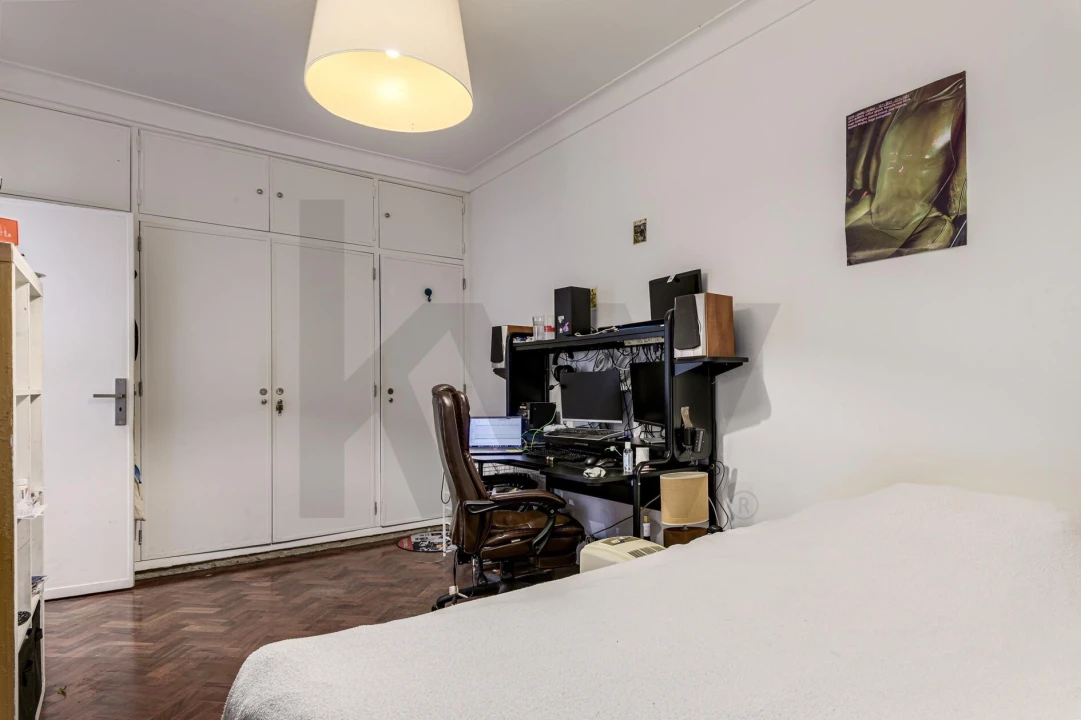 Apartamento T4 para Venda em São Domingos de Benfica Foto 10