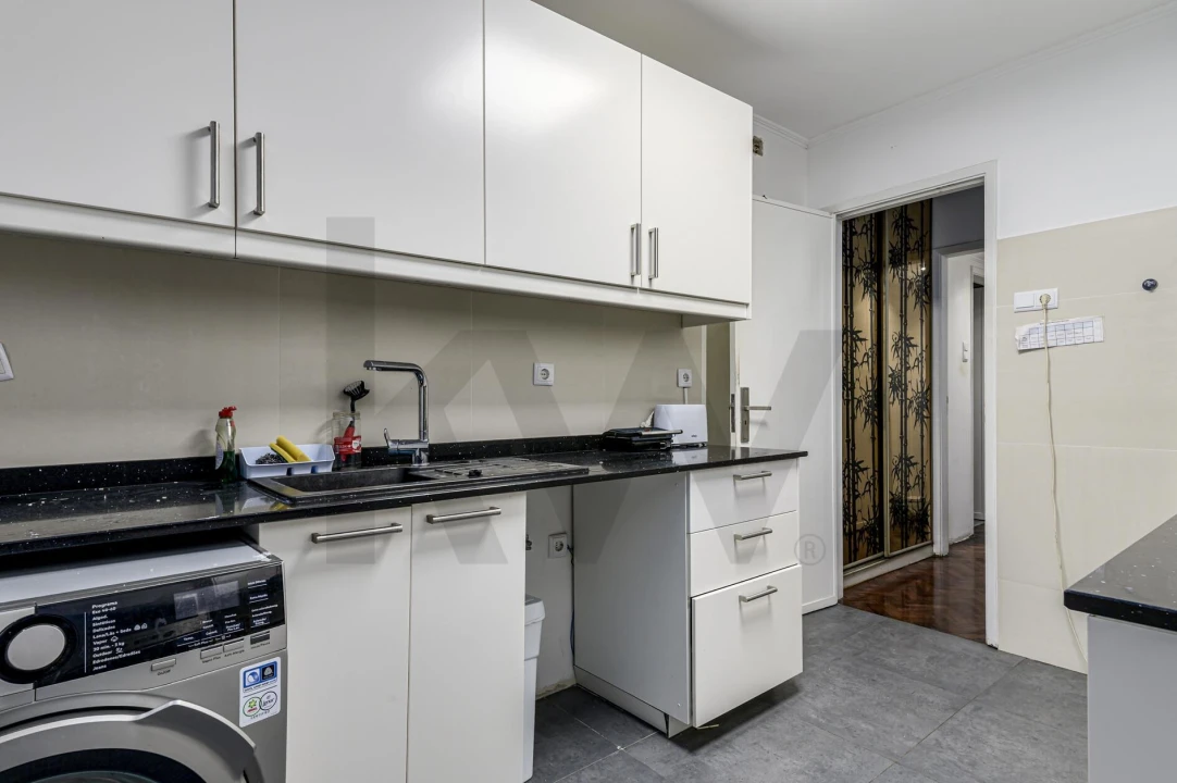 Apartamento T4 para Venda em São Domingos de Benfica Foto 29