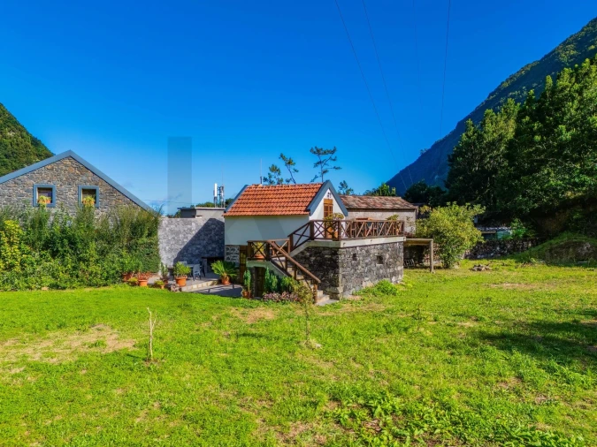 Moradia T1 para Venda em Seixal Foto 16