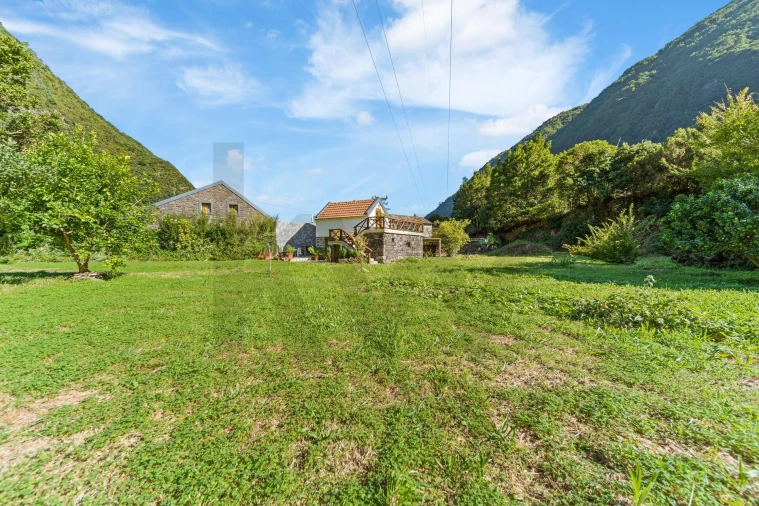 Moradia T1 para Venda em Seixal Foto 12