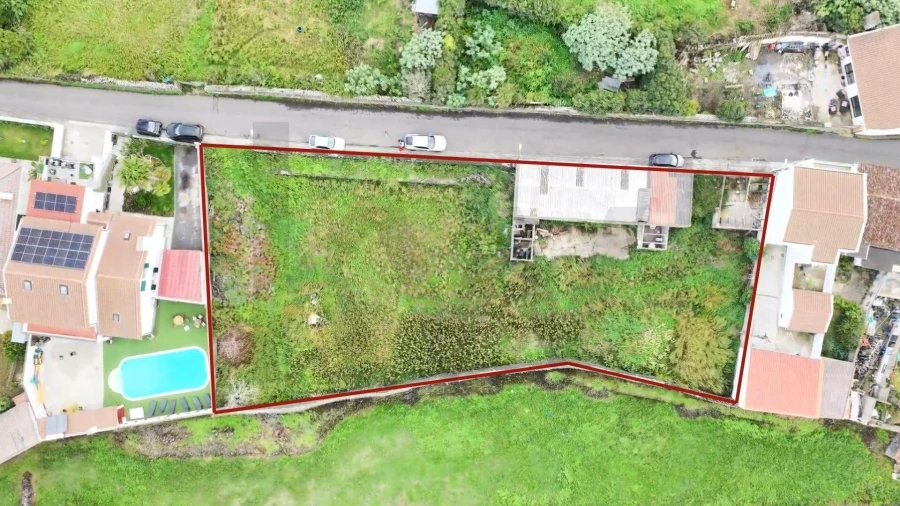 Moradia T2 para Venda em Fenais da Luz Foto 19