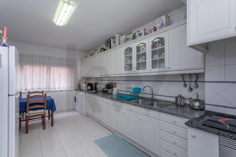 Apartamento T3 para Venda em São João das Lampas e Terrugem Foto 2