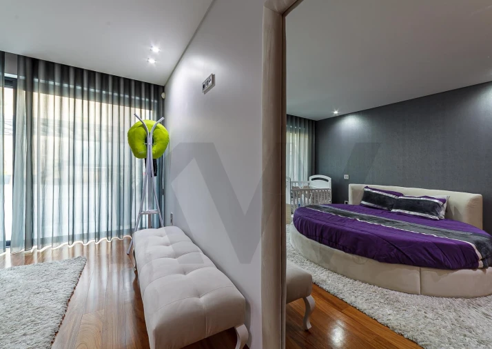 Moradia T4 para Venda em Milheiros de Poiares Foto 18