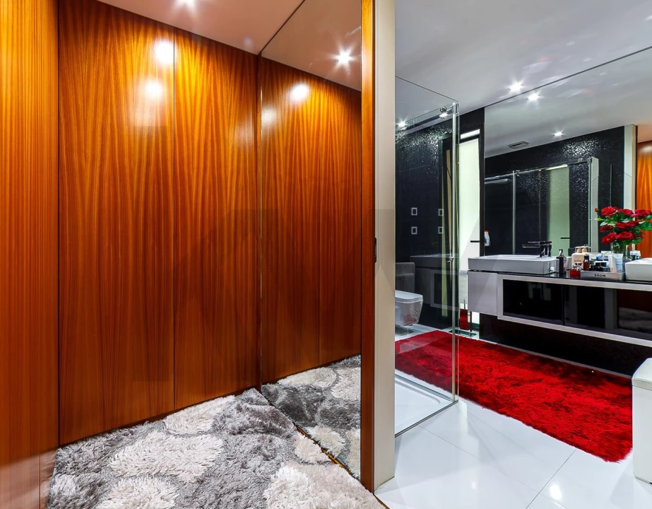 Moradia T4 para Venda em Milheiros de Poiares Foto 31