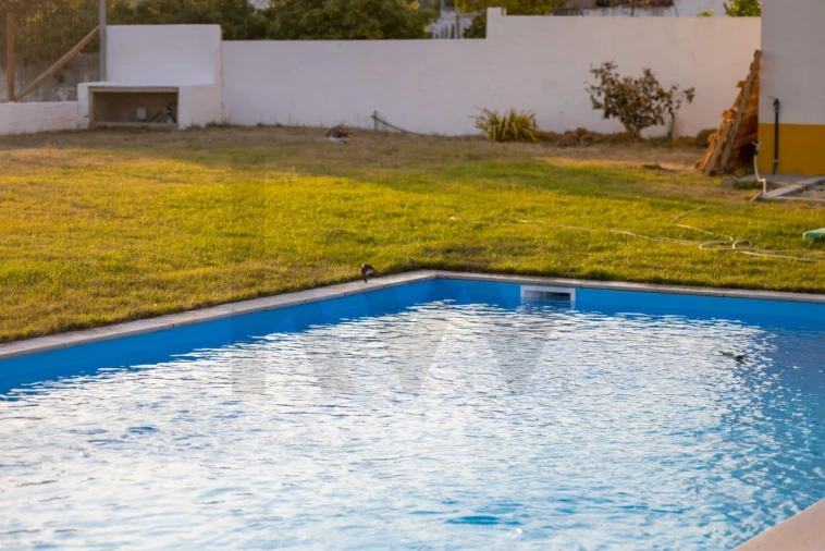 Moradia T1 para Venda em Alcoentre Foto 23