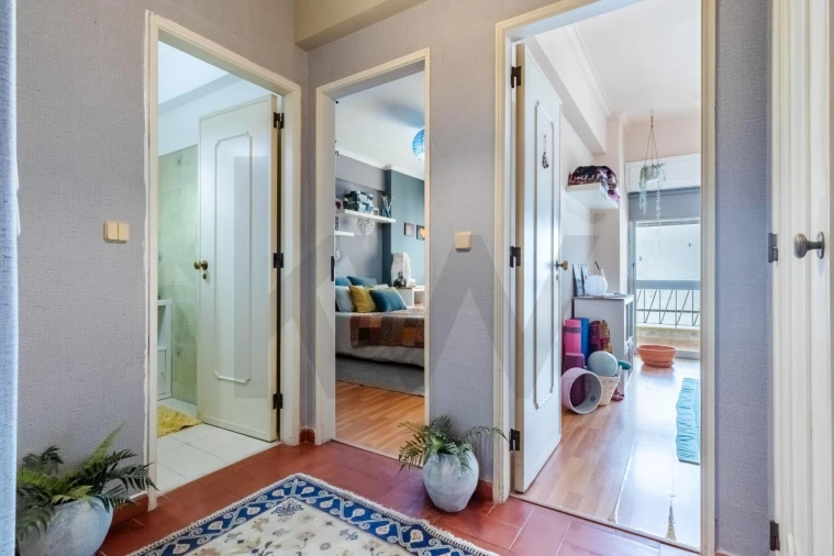 Apartamento T3 para Venda em Rio de Mouro Foto 23