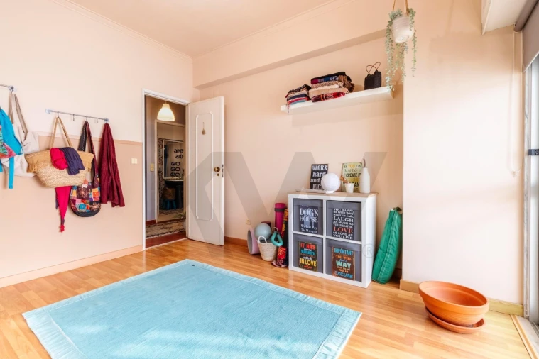 Apartamento T3 para Venda em Rio de Mouro Foto 12