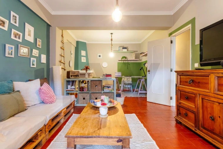 Apartamento T3 para Venda em Rio de Mouro Foto 3