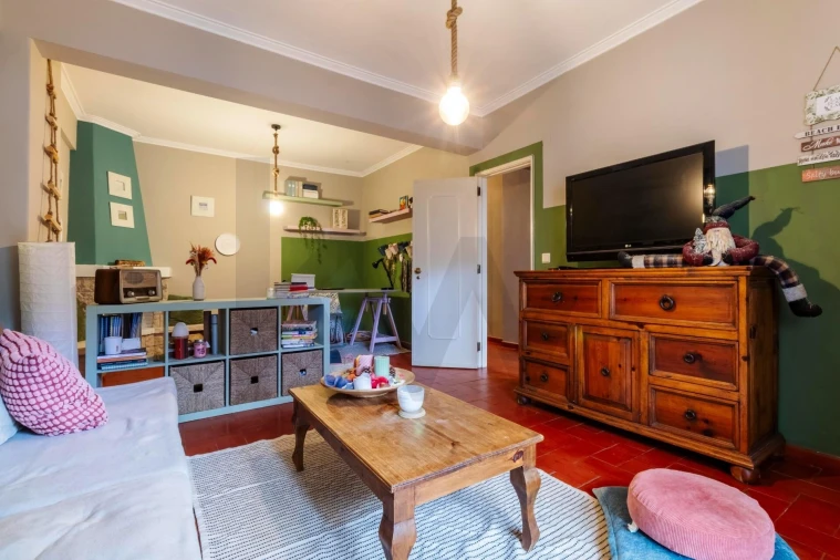 Apartamento T3 para Venda em Rio de Mouro Foto 2