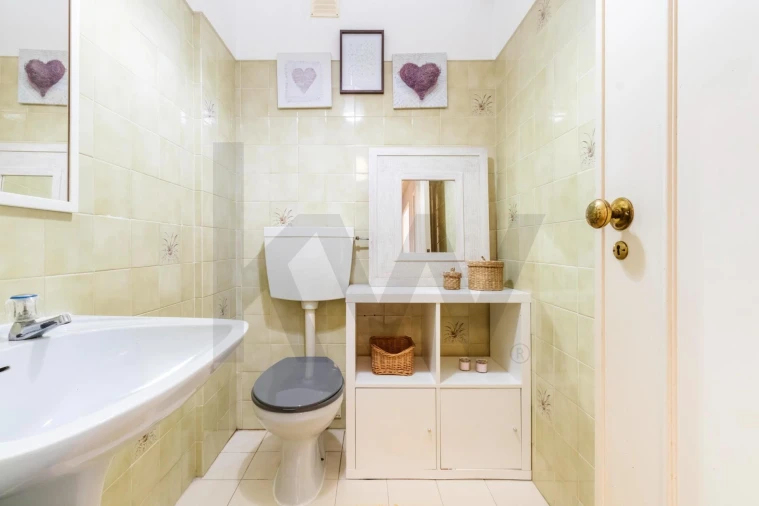 Apartamento T3 para Venda em Rio de Mouro Foto 19