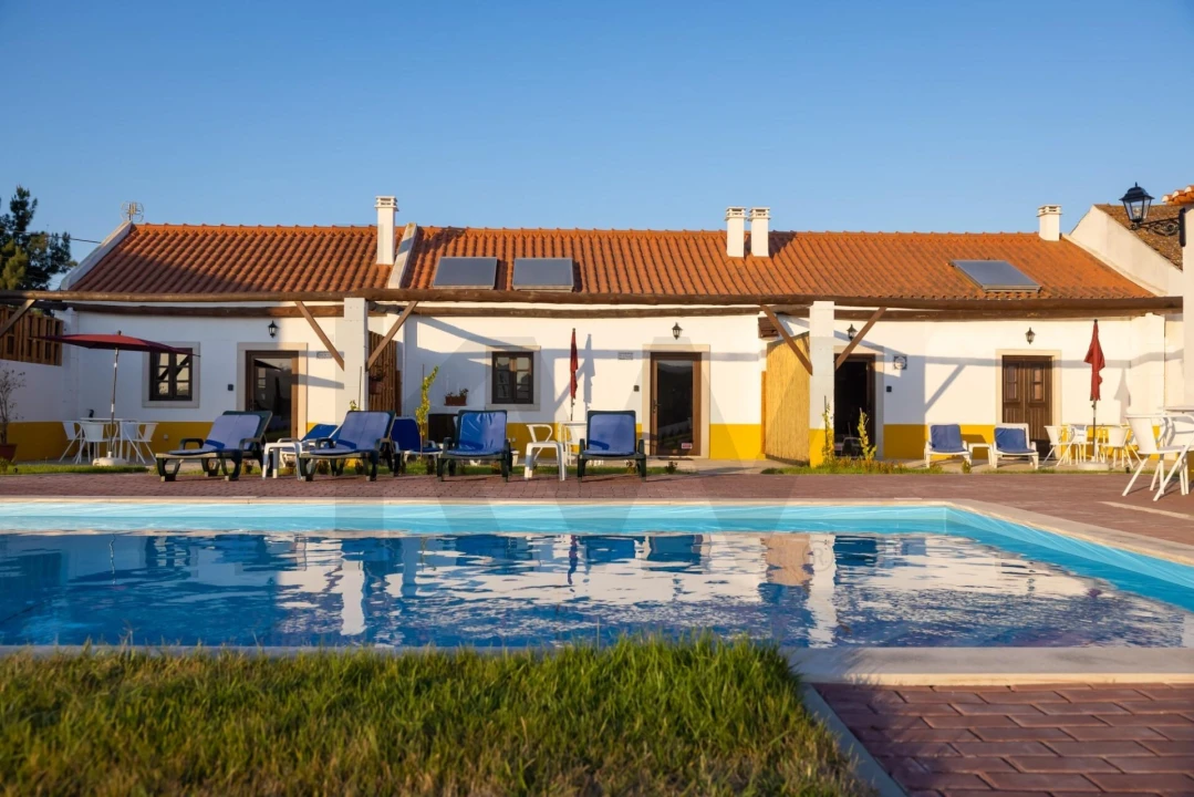 Moradia T1 para Venda em Alcoentre Foto 2