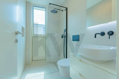 Apartamento T2 para Venda em Requeixo, Nossa Senhora de Fátima e Nariz
