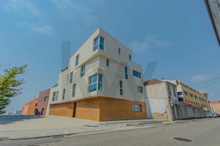 Apartamento T2 para Venda em Requeixo, Nossa Senhora de Fátima e Nariz Foto 4