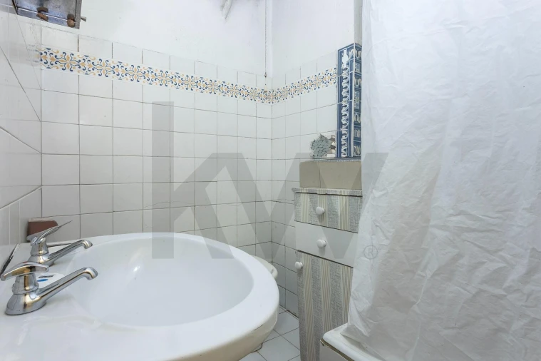 Moradia T2 para Venda em Areeiro Foto 10