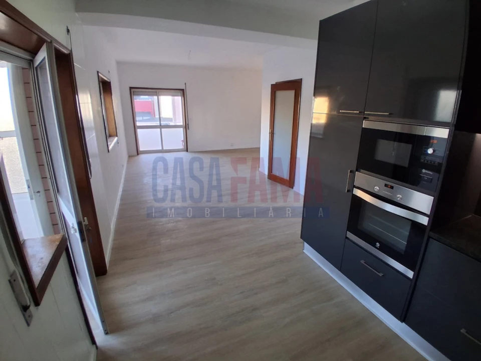 Apartamento T2 para Venda em Baguim do Monte (Rio Tinto) Foto 3