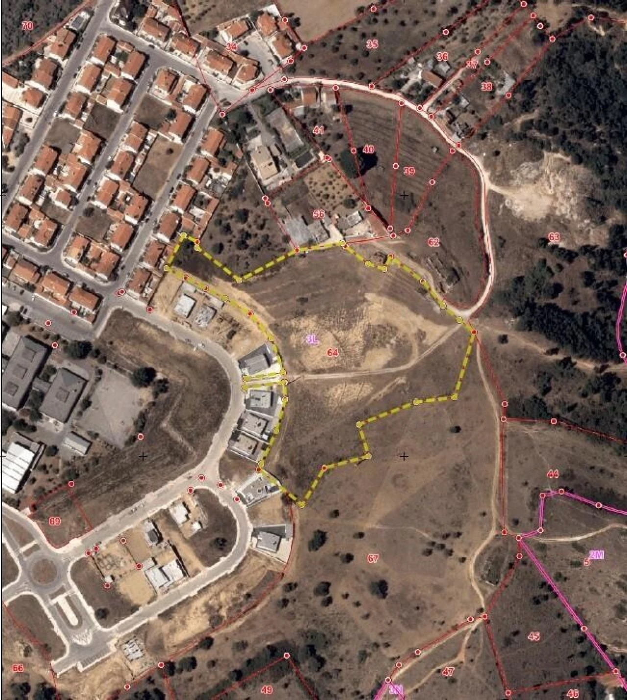 Terreno para Venda em Romeira e Várzea Foto 1