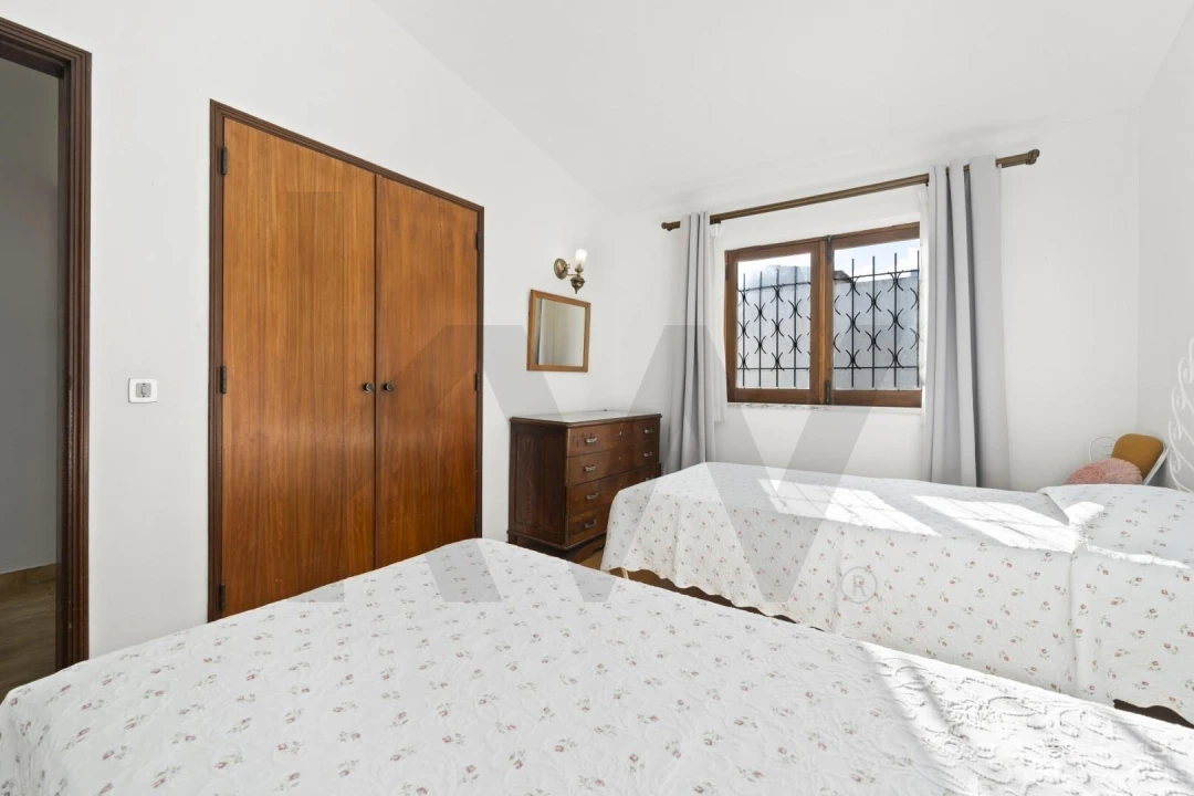 Moradia T2 para Venda em Lagos (São Sebastião e Santa Maria) Foto 30