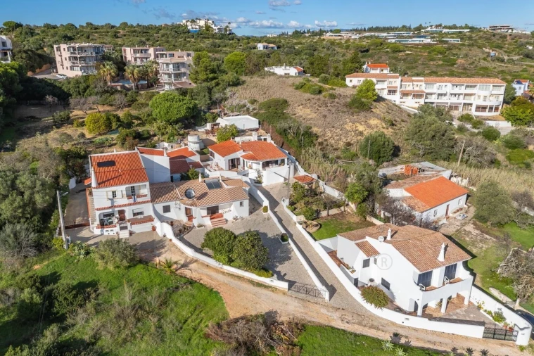 Moradia T2 para Venda em Lagos (São Sebastião e Santa Maria) Foto 42