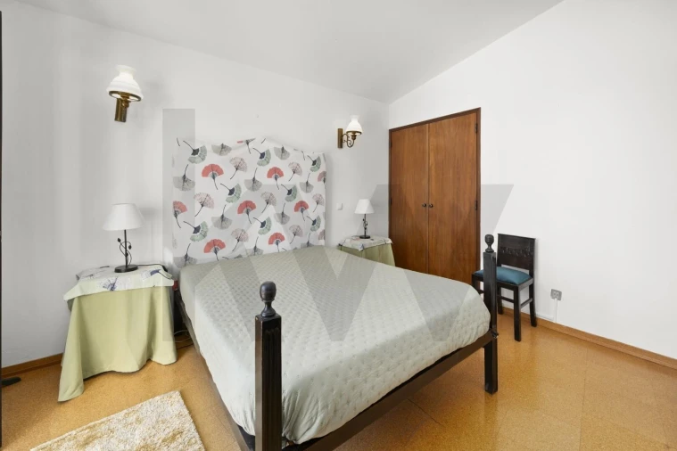 Moradia T2 para Venda em Lagos (São Sebastião e Santa Maria) Foto 26